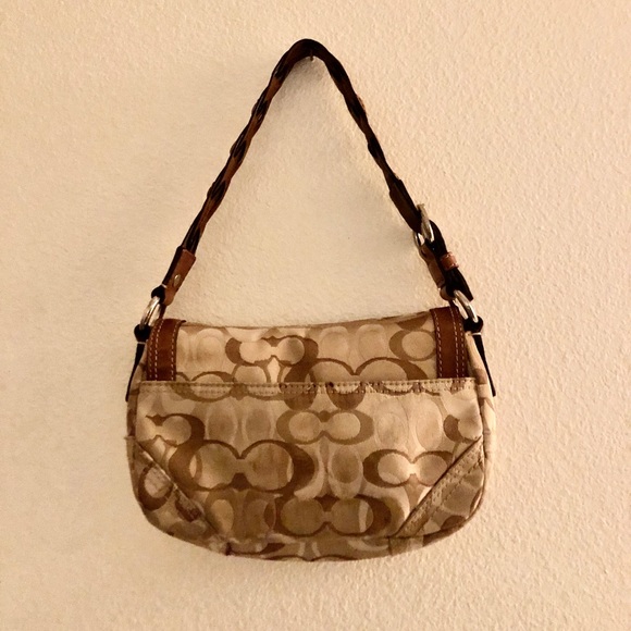 Coach Logo Handbag (Chelsea) - Picture 2 of 3